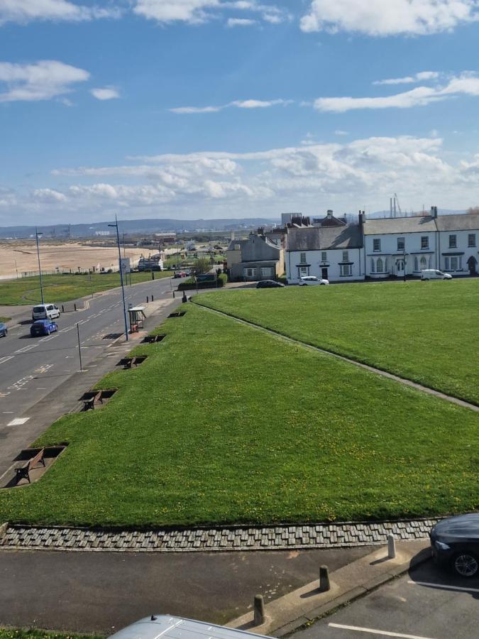 2 The Green, Exceptional Large House, Sea Views Loads Of Bathrooms Seaton Carew Exteriör bild