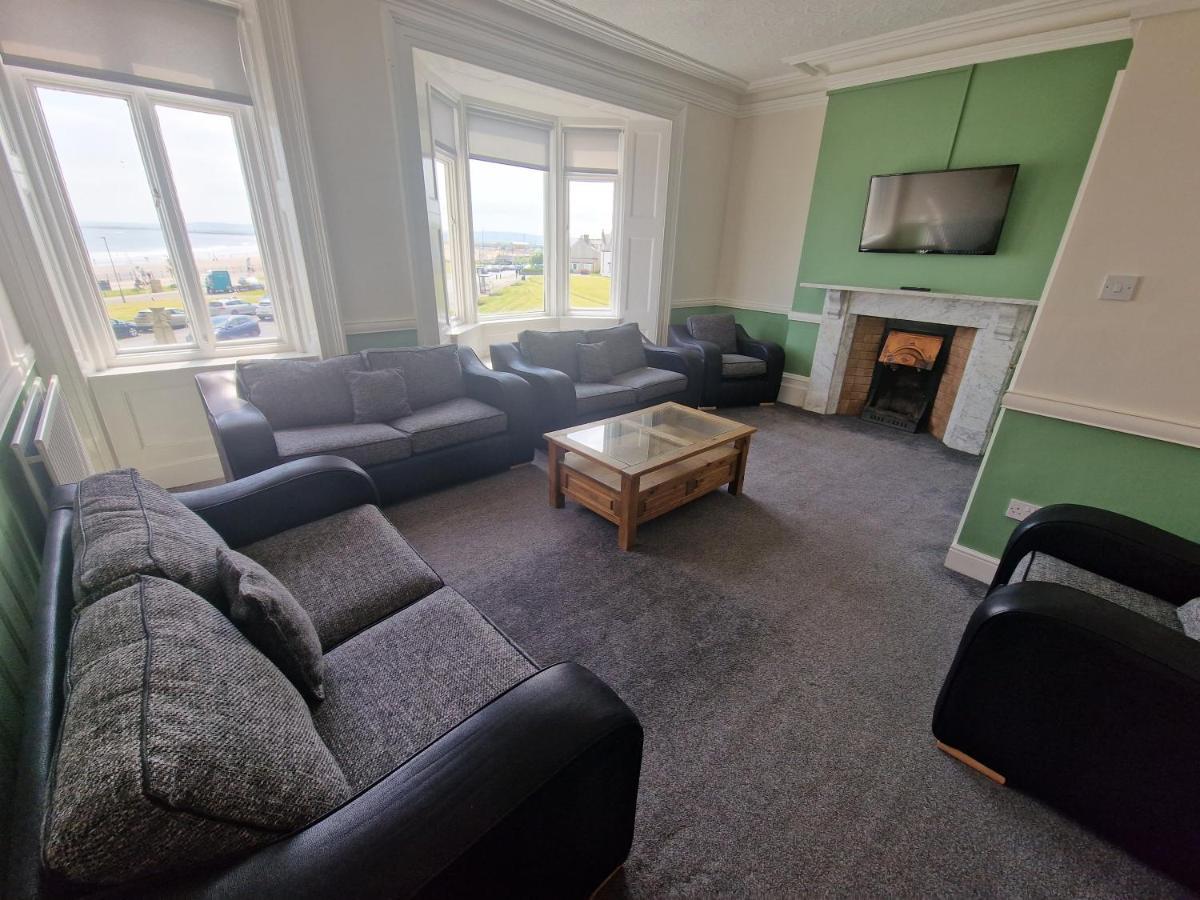 2 The Green, Exceptional Large House, Sea Views Loads Of Bathrooms Seaton Carew Exteriör bild
