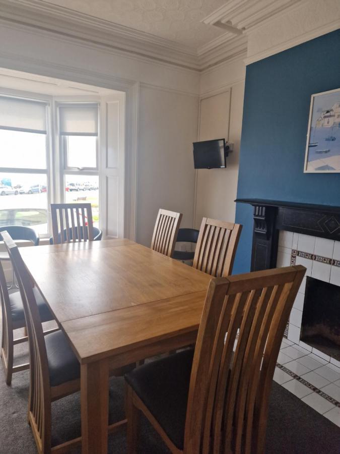 2 The Green, Exceptional Large House, Sea Views Loads Of Bathrooms Seaton Carew Exteriör bild