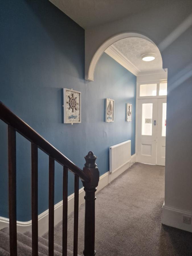 2 The Green, Exceptional Large House, Sea Views Loads Of Bathrooms Seaton Carew Exteriör bild